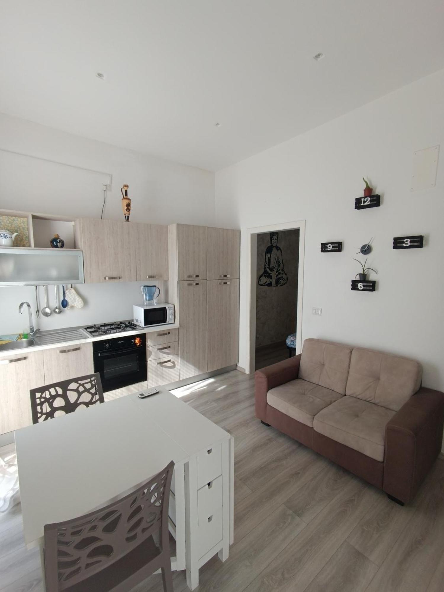 Angolo Di Liberta Apartment บารี ภายนอก รูปภาพ